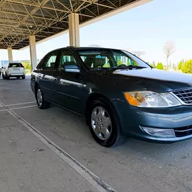 Toyota Avalon 2003