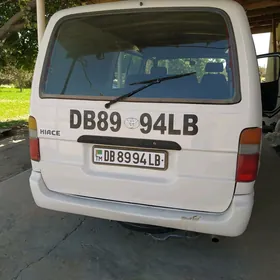 Toyota Hiace 1998