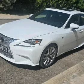 Lexus IS 2015