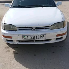 Toyota Camry 1993