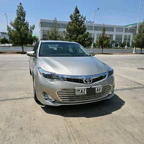 Toyota Avalon 2013