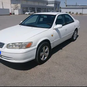 Toyota Camry 2000