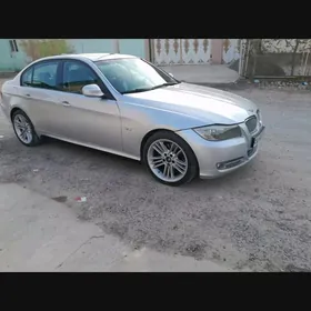 BMW 3 Series 2010