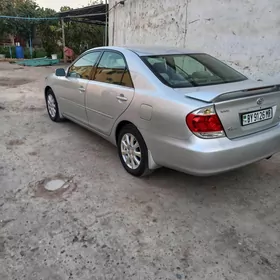 Toyota Camry 2005