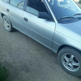 Opel Astra 1995