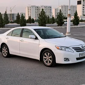 Toyota Camry 2010