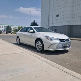 Toyota Camry 2016