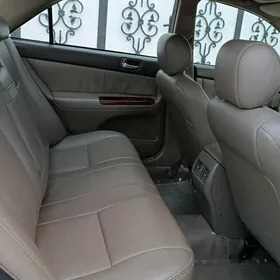 Toyota Camry 2004