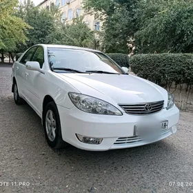 Toyota Camry 2005