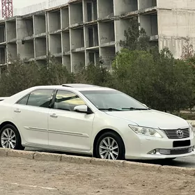 Toyota Aurion 2013