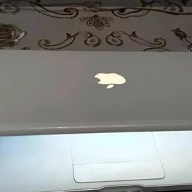 MacBook. МакБук ноутбук