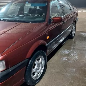 Volkswagen Passat 1993