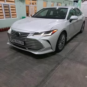 Toyota Avalon 2019