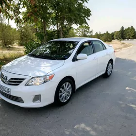 Toyota Corolla 2013