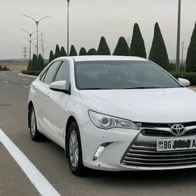 Toyota Camry 2016