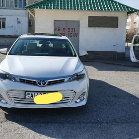 Toyota Avalon 2013