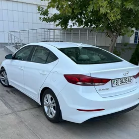 Hyundai Elantra 2017