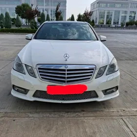 Mercedes-Benz E350 2011