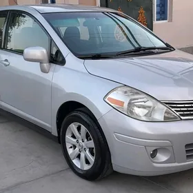 Nissan Versa 2010