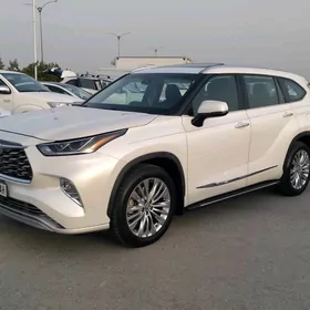 Toyota Highlander 2020