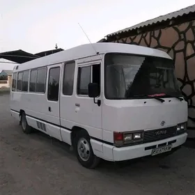 Toyota Coaster 1991