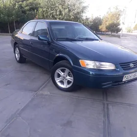 Toyota Camry 1997