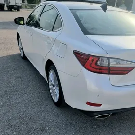 Lexus ES 350 2018