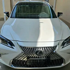 Fara LEXUS ES 2020 2 tarap