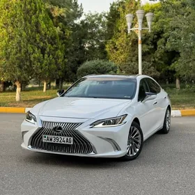 Lexus ES 350 2019