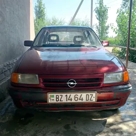 Opel Astra 1993