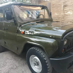 UAZ 469 1997