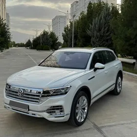 Volkswagen Touareg 2019