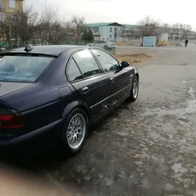 BMW E34 1999