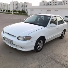 Hyundai Accent 1998