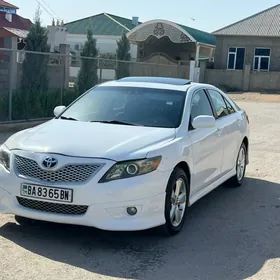 Toyota Camry 2011