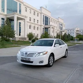 Toyota Camry 2010