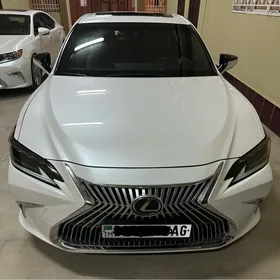 Lexus ES 350 2019