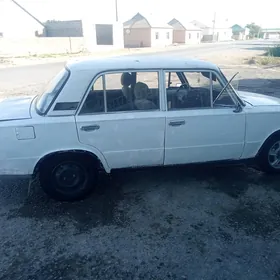 Lada 2104 1990