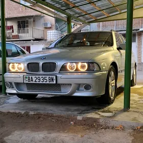 BMW E39 2002