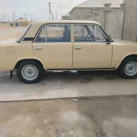 Lada 2104 1984