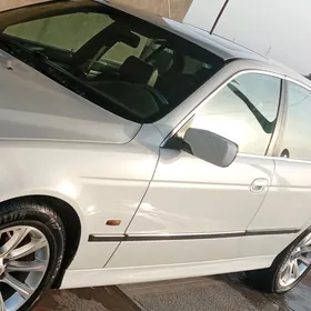 BMW E39 1999