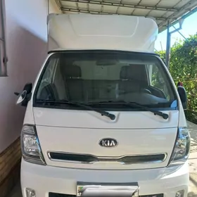 Kia Bongo 2020