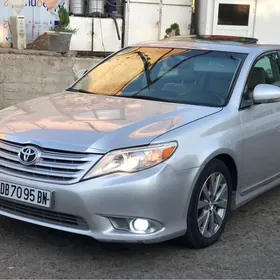 Toyota Avalon 2011