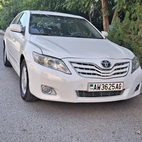 Toyota Camry 2011