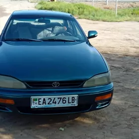 Toyota Camry 1992