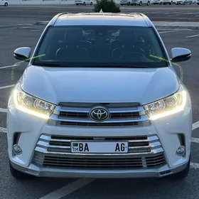 Toyota Highlander 2018