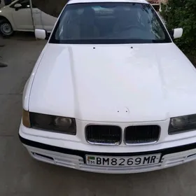 BMW 320 1992