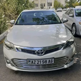 Toyota Avalon 2013