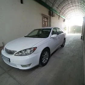 Toyota Camry 2005