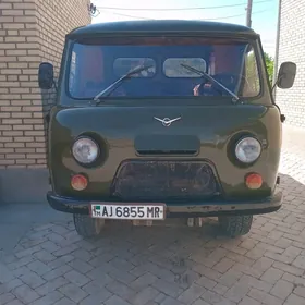 UAZ 2206 1988